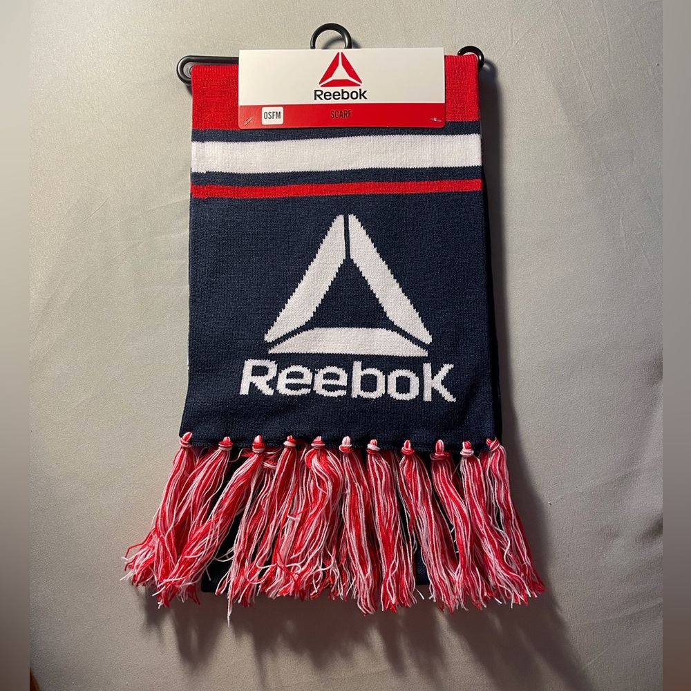 NWT, Reebok Red/Blue Rally Scarf with Logo, Unisex, One Size
